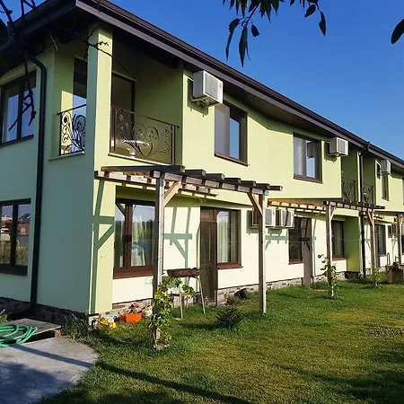 Gæstehus River House 3*